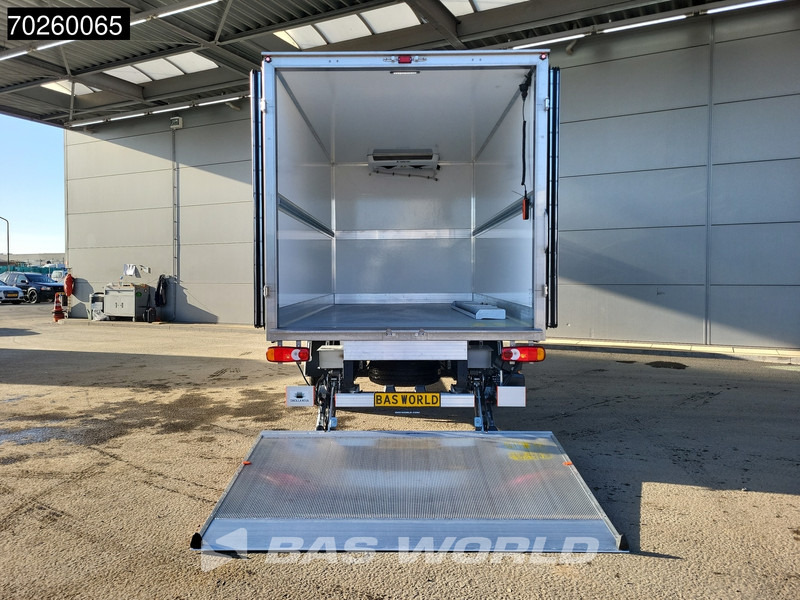 Renault Master 165PK Laadklep -15 Vriezer Koelwagen Thermo King V-200 MAX 230V stekker Koeler Vries Kühlwagen Bakwagen Kühlkoffer 17m3 Airco Cruise c - Utilitaire frigorifique: photos 3 Renault Master 165PK Laadklep -15 Vriezer Koelwagen Thermo King V-200 MAX 230V stekker Koeler Vries Kühlwagen Bakwagen Kühlkoffer 17m3 Airco Cruise c - Utilitaire frigorifique: photos 3
