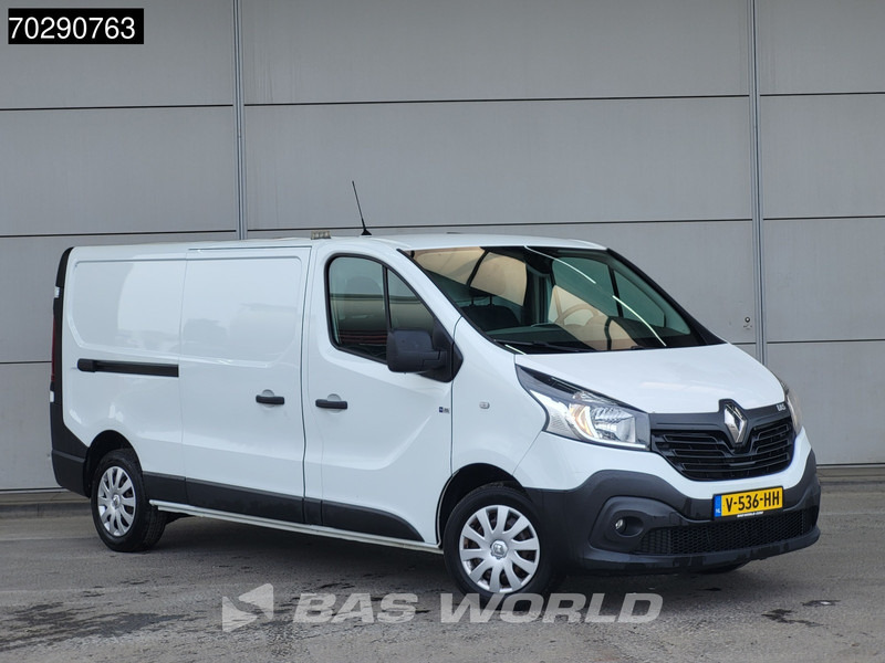 Renault Trafic 120pk L2H1 Trekhaak Navi Airco Cruise Camera Parkeersensoren APK 07-2026 Euro6 L2 Airco Trekhaak Cruise control - Fourgonnette: photos 2 Renault Trafic 120pk L2H1 Trekhaak Navi Airco Cruise Camera Parkeersensoren APK 07-2026 Euro6 L2 Airco Trekhaak Cruise control - Fourgonnette: photos 2
