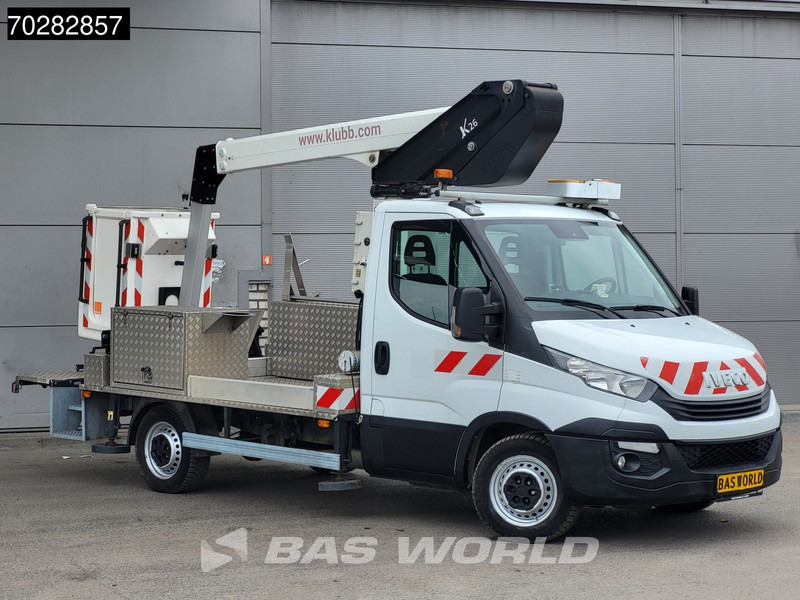 Iveco Daily 35S14 Hoogwerker Klubb 11meter werkhoogte Navi Airco Cruise Camera Euro6 Hubarbeitsbühne 1Personen Airco Cruise control - Véhicule utilitaire: photos 3 Iveco Daily 35S14 Hoogwerker Klubb 11meter werkhoogte Navi Airco Cruise Camera Euro6 Hubarbeitsbühne 1Personen Airco Cruise control - Véhicule utilitaire: photos 3