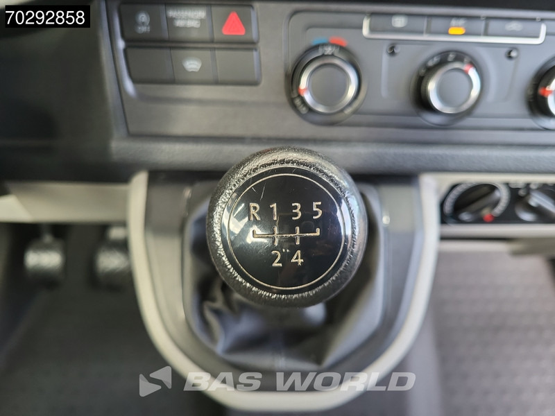 Minibus, Transport de personnes Volkswagen Transporter Incl. BPM + BTW Personenvervoer L2H1 Trekhaak Navi Airco Cruise Camera Parkeersensoren Kombi TV Taxi Euro6 Airco Trekhaak Cruise: photos 20 Minibus, Transport de personnes Volkswagen Transporter Incl. BPM + BTW Personenvervoer L2H1 Trekhaak Navi Airco Cruise Camera Parkeersensoren Kombi TV Taxi Euro6 Airco Trekhaak Cruise: photos 20