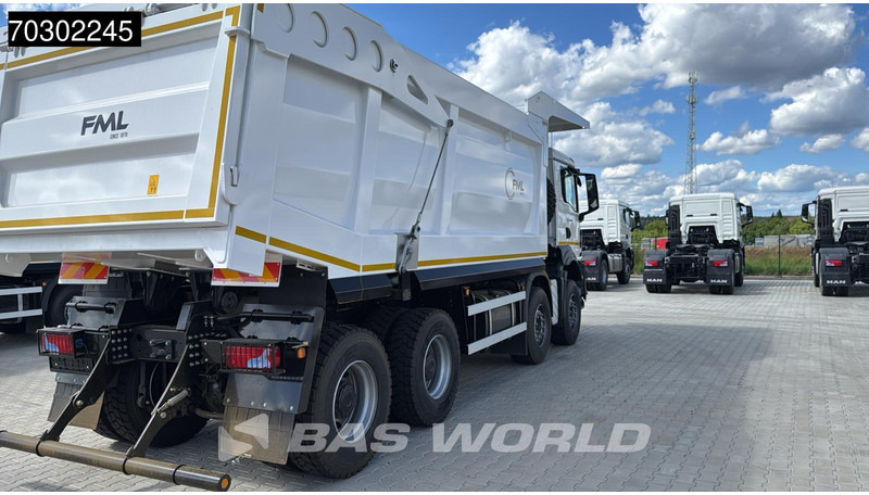 MAN TGS 41.400 8X4 23m3 Wielton Mining tipper Manual Steel suspension EURO 2 - Camion benne: photos 2 MAN TGS 41.400 8X4 23m3 Wielton Mining tipper Manual Steel suspension EURO 2 - Camion benne: photos 2