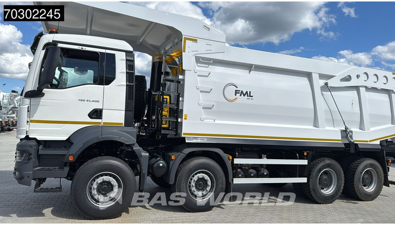 MAN TGS 41.400 8X4 23m3 Wielton Mining tipper Manual Steel suspension EURO 2 - Camion benne: photos 5 MAN TGS 41.400 8X4 23m3 Wielton Mining tipper Manual Steel suspension EURO 2 - Camion benne: photos 5
