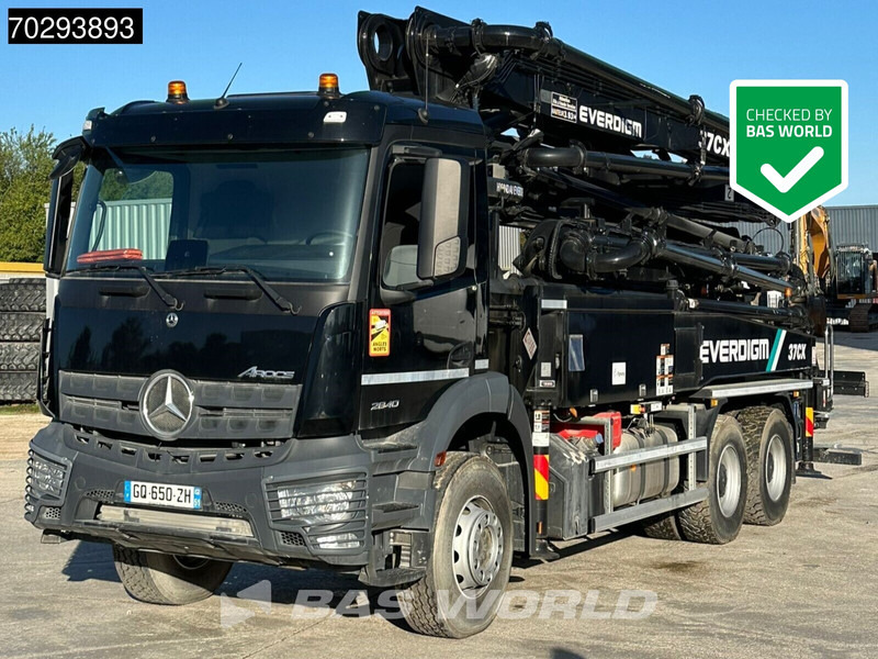 Mercedes-Benz Arocs 2840 Arocs 6X4 Unused! Everdigm 37CX-5 concrete pump Steel Suspension Automatic Euro 6 - Camion pompe: photos 1 Mercedes-Benz Arocs 2840 Arocs 6X4 Unused! Everdigm 37CX-5 concrete pump Steel Suspension Automatic Euro 6 - Camion pompe: photos 1