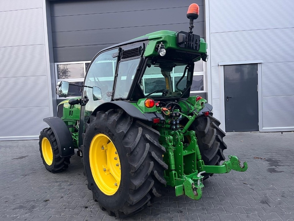 John Deere 5090 GL  - Tracteur agricole: photos 5 John Deere 5090 GL  - Tracteur agricole: photos 5