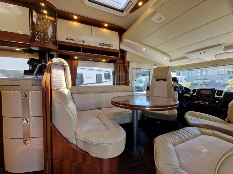 Carthago E-Line 51 QB - Camping-car intégral: photos 4 Carthago E-Line 51 QB - Camping-car intégral: photos 4