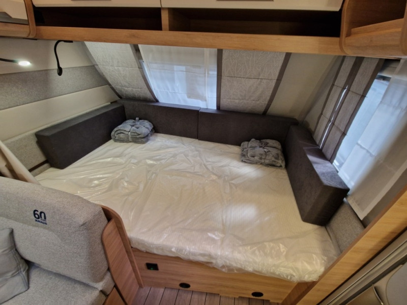 Knaus Sudwind 500 QDK 60° Years - Caravane: photos 4 Knaus Sudwind 500 QDK 60° Years - Caravane: photos 4