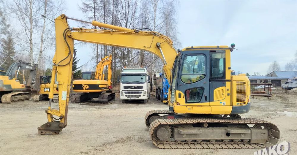 Komatsu PC138 US-8 - Pelle sur chenille: photos 1 Komatsu PC138 US-8 - Pelle sur chenille: photos 1