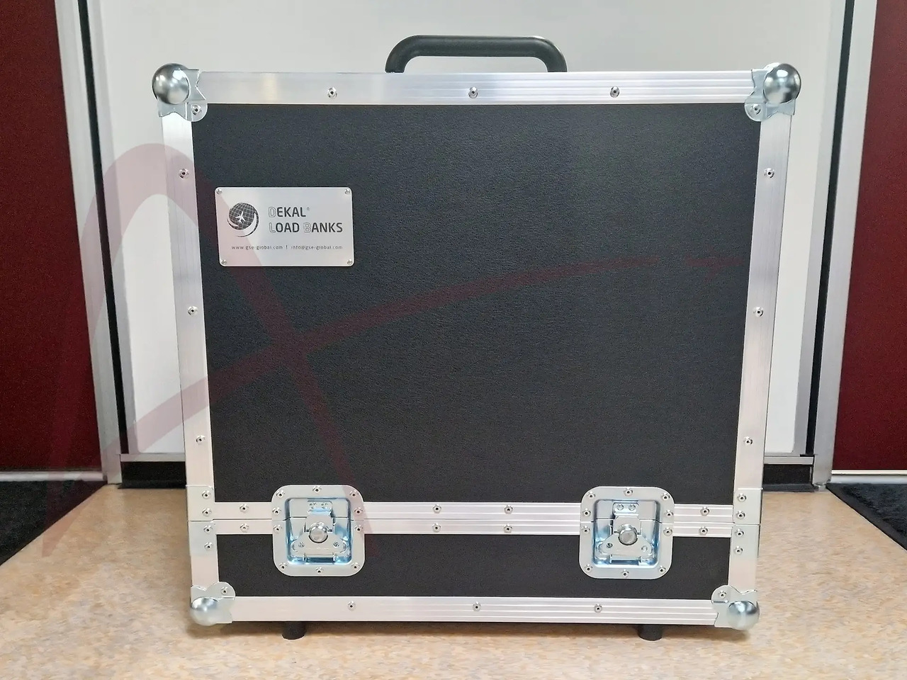 DEKAL DLB-ESS-20DU - Équipement de garage: photos 5 DEKAL DLB-ESS-20DU - Équipement de garage: photos 5