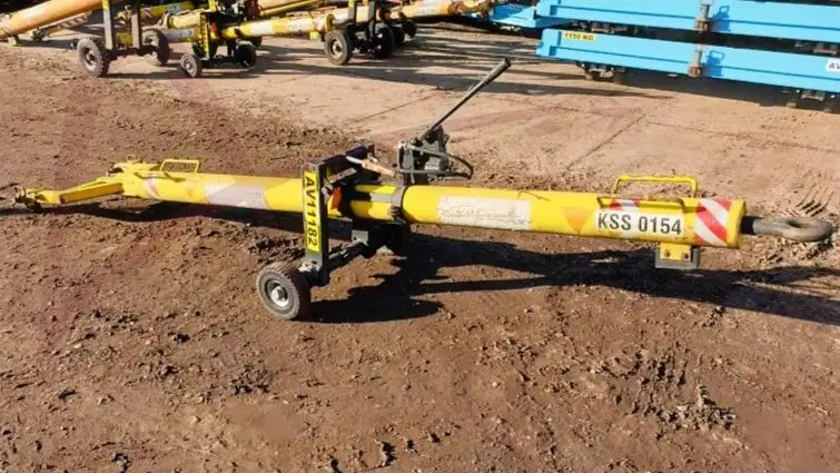 FLADUNG FSST SAAB2000 - Équipement aéroportuaire: photos 1 FLADUNG FSST SAAB2000 - Équipement aéroportuaire: photos 1