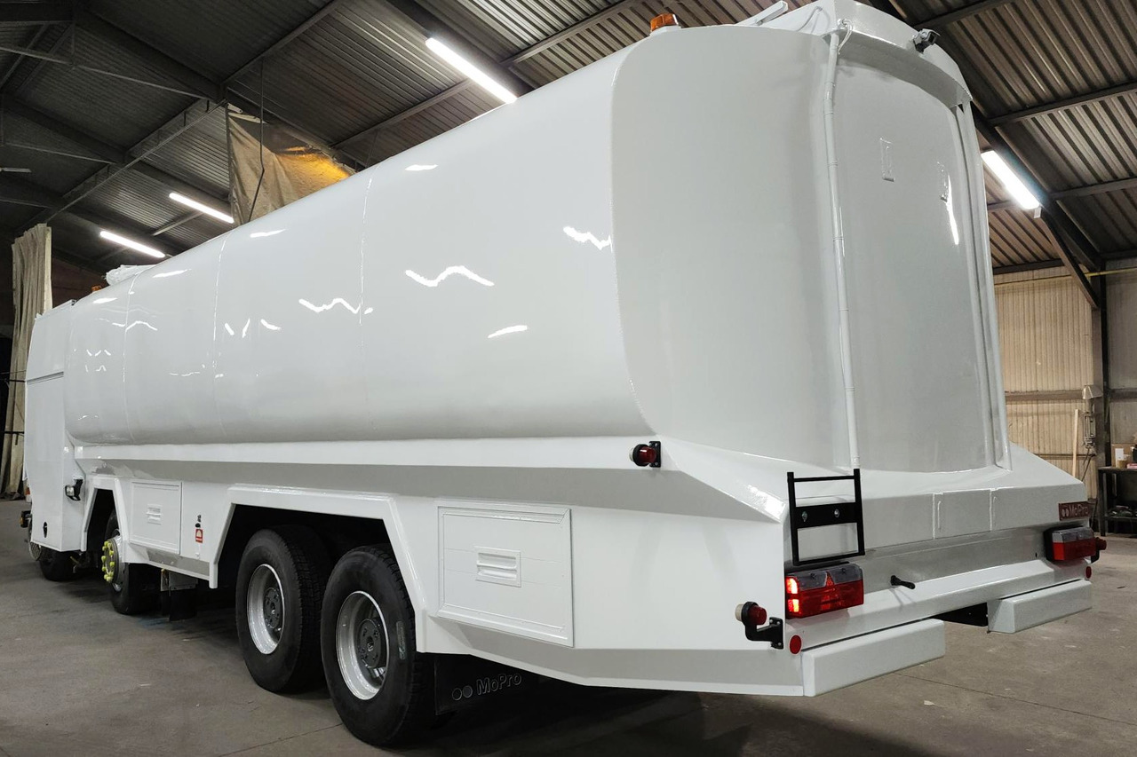 - Remorque citerne: photos 1 - Remorque citerne: photos 1