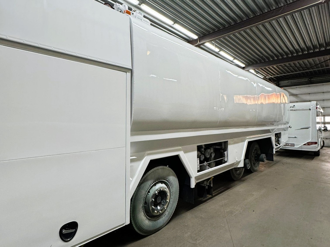 - Remorque citerne: photos 2 - Remorque citerne: photos 2