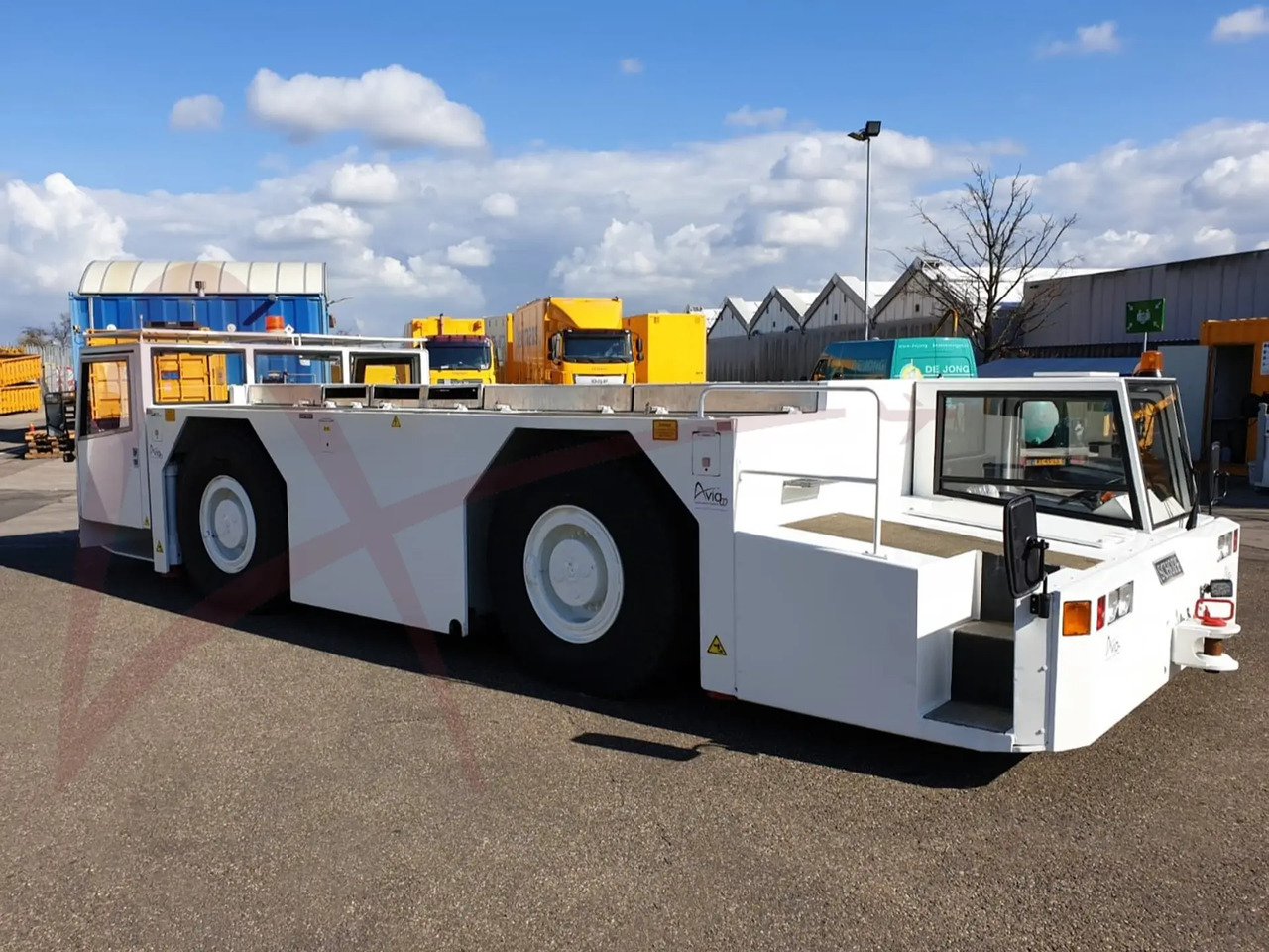 SCHOPF F396 - Tracteur d'avions: photos 3 SCHOPF F396 - Tracteur d'avions: photos 3