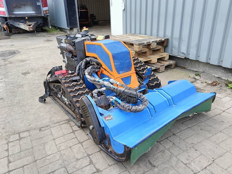 IRUS deltrak 2.0 robot remote mower maaier quatrak trac - Faucheuse: photos 2 IRUS deltrak 2.0 robot remote mower maaier quatrak trac - Faucheuse: photos 2
