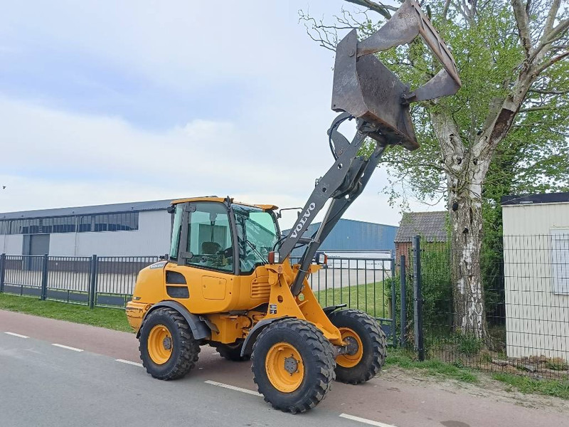 Volvo L 20 F-P shovel wiellader loader lader 2012 bak - Chargeuse sur pneus: photos 2 Volvo L 20 F-P shovel wiellader loader lader 2012 bak - Chargeuse sur pneus: photos 2