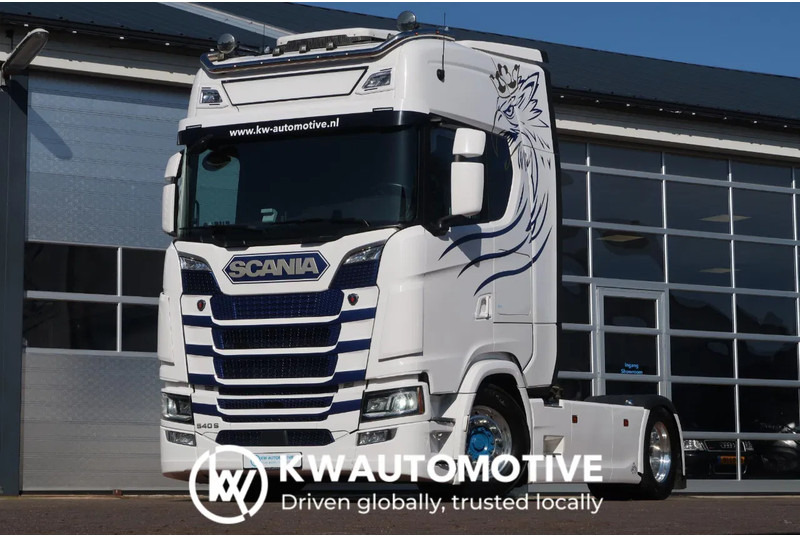 Scania 540S NGS FULL AIR/ RETARDER/ ALCOA/ LEATHER/ 2X TANK/ PARK AIRCO - Tracteur routier: photos 1 Scania 540S NGS FULL AIR/ RETARDER/ ALCOA/ LEATHER/ 2X TANK/ PARK AIRCO - Tracteur routier: photos 1