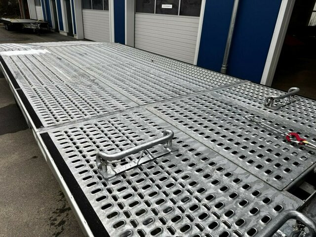 MAN TGL 12.250 BL Autotransporter FVG wie neu! - Remorqueuse: photos 2 MAN TGL 12.250 BL Autotransporter FVG wie neu! - Remorqueuse: photos 2