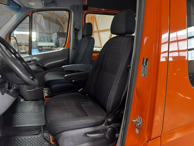MERCEDES-BENZ Sprinter 316 CDI 4x4 Allrad 5-Sitzer... - Fourgon utilitaire: photos 5 MERCEDES-BENZ Sprinter 316 CDI 4x4 Allrad 5-Sitzer... - Fourgon utilitaire: photos 5