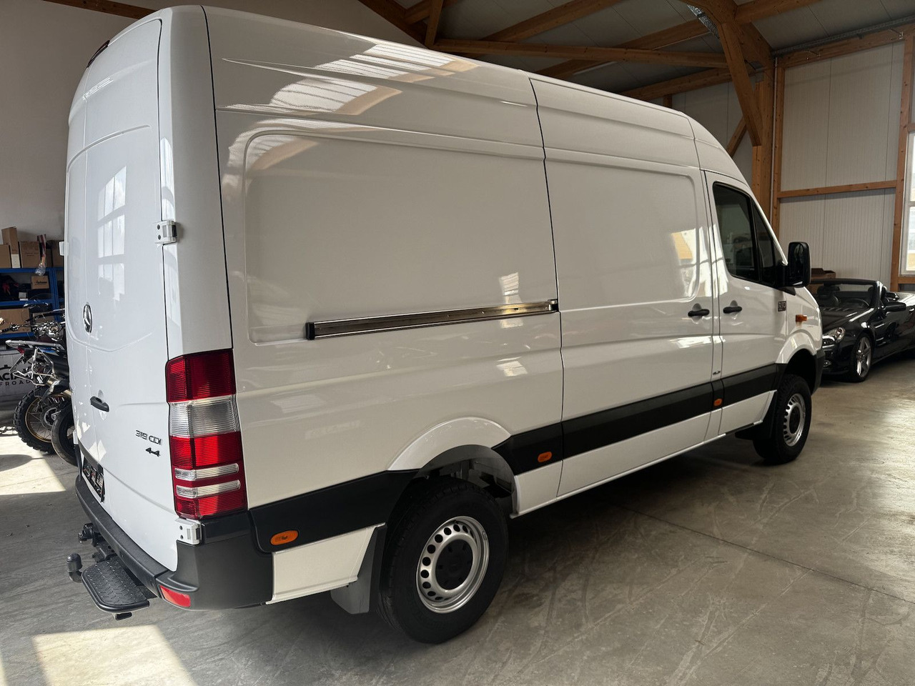 Mercedes-Benz Sprinter 319 CDI 4x4 3.0 V6 Untersetzung 1a! - Fourgon aménagé: photos 5 Mercedes-Benz Sprinter 319 CDI 4x4 3.0 V6 Untersetzung 1a! - Fourgon aménagé: photos 5