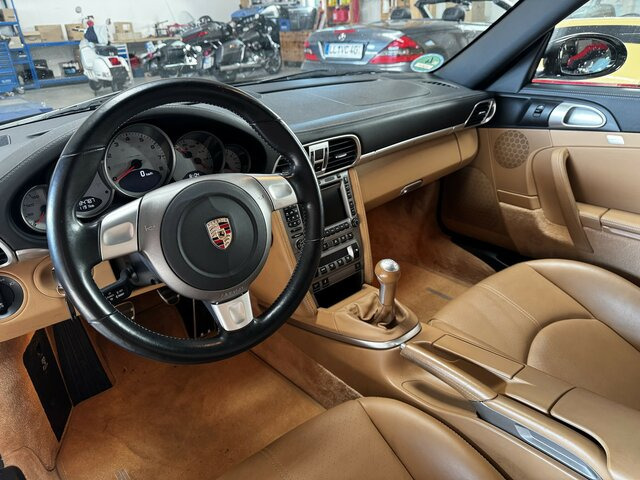 PORSCHE 997 Carrera S Porsche Zentrum Scheckheft - Voiture: photos 3 PORSCHE 997 Carrera S Porsche Zentrum Scheckheft - Voiture: photos 3