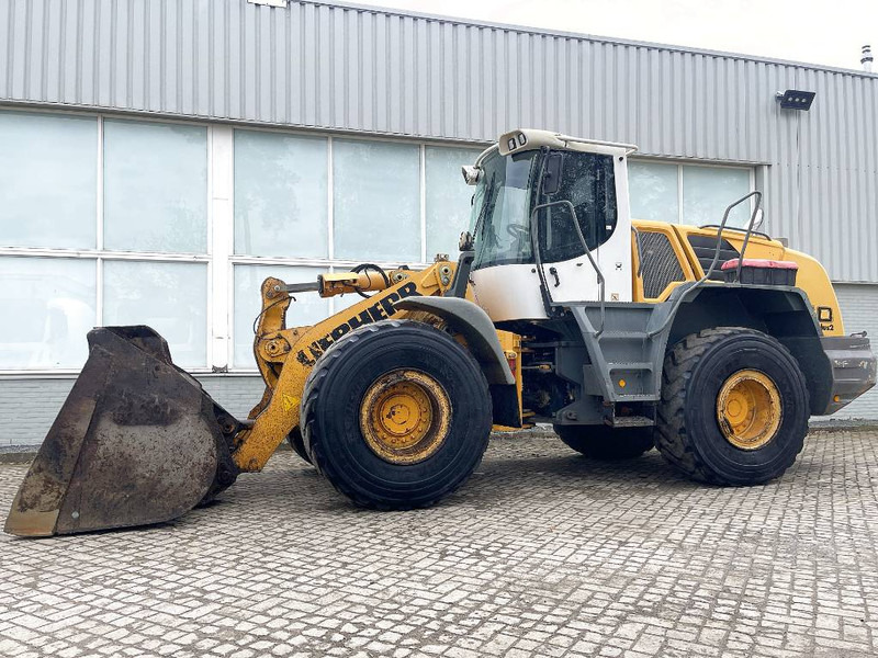 Liebherr L550 - Chargeuse sur pneus: photos 2 Liebherr L550 - Chargeuse sur pneus: photos 2