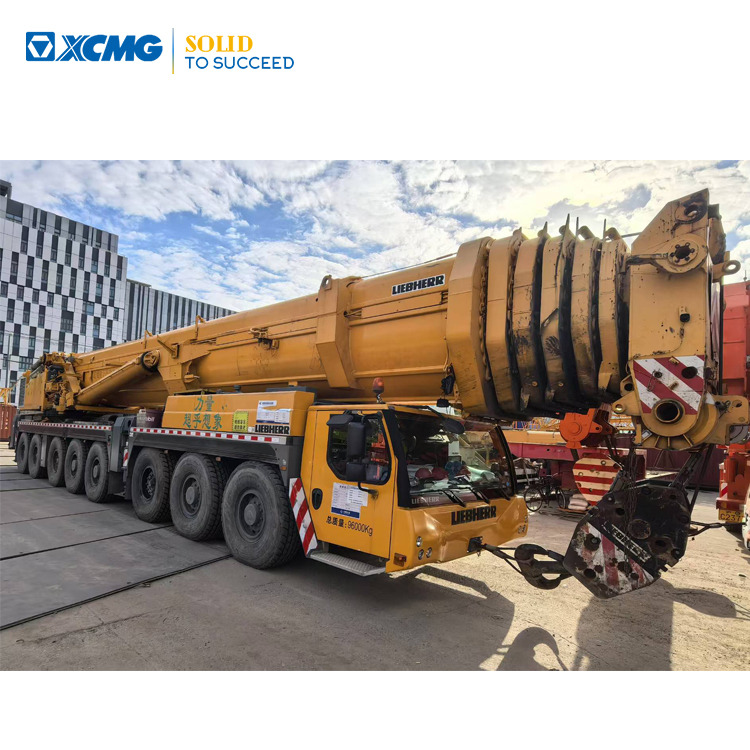 LIEBHERR Second Hand Truck Mounted Crane LTM1500-8.1 Heavy Duty Mobile Crane With High Quality - Grue mobile: photos 1 LIEBHERR Second Hand Truck Mounted Crane LTM1500-8.1 Heavy Duty Mobile Crane With High Quality - Grue mobile: photos 1