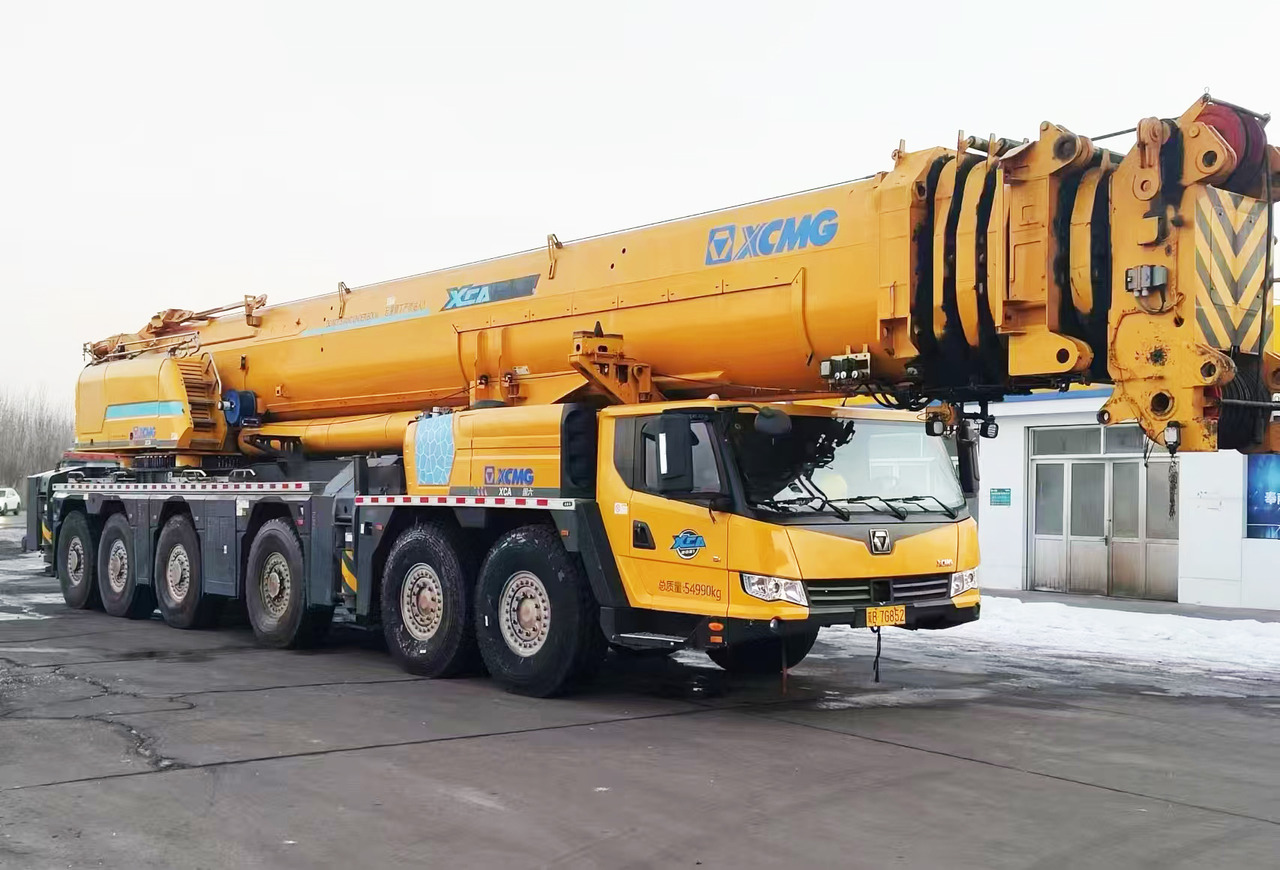 XCMG Official 460t Second Hand Mobile Engine Crane XCA460 Hydraulic All Terrain Cranes Price For Sale - Grue mobile: photos 2 XCMG Official 460t Second Hand Mobile Engine Crane XCA460 Hydraulic All Terrain Cranes Price For Sale - Grue mobile: photos 2