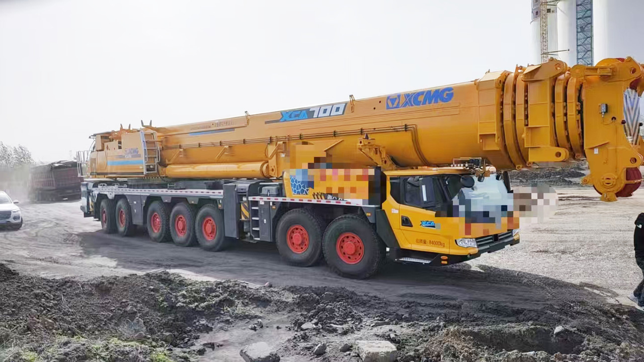 XCMG Official 700 Ton Used Mobile Cranes XCA700 All Terrain Crane Price For Sale - Grue tout-terrain: photos 5 XCMG Official 700 Ton Used Mobile Cranes XCA700 All Terrain Crane Price For Sale - Grue tout-terrain: photos 5