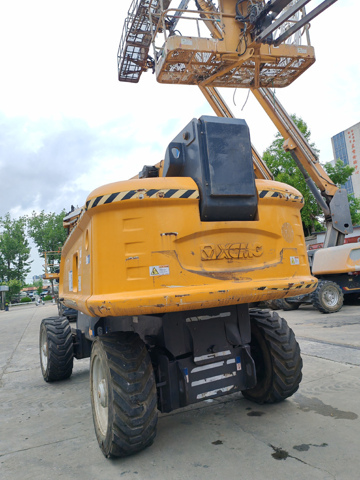XCMG Official Articulated Boom Lift GTBZ42S 42m Used Cherry Picker Sale - Nacelle télescopique: photos 3 XCMG Official Articulated Boom Lift GTBZ42S 42m Used Cherry Picker Sale - Nacelle télescopique: photos 3