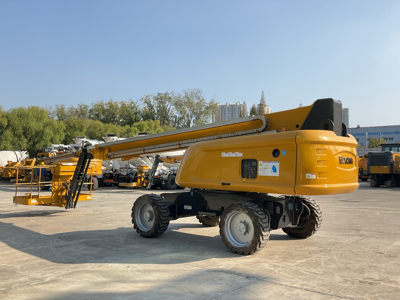 XCMG Official GTBZ22S Manlift Boom Lift 22m Used Cherry Pickers For Sale - Nacelle télescopique: photos 4 XCMG Official GTBZ22S Manlift Boom Lift 22m Used Cherry Pickers For Sale - Nacelle télescopique: photos 4