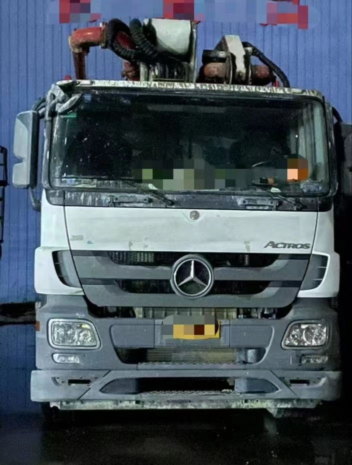 XCMG Official Hb58V Concrete Machinery 2019 Used 58m Concrete Pump Truck for Sale - Camion pompe: photos 3 XCMG Official Hb58V Concrete Machinery 2019 Used 58m Concrete Pump Truck for Sale - Camion pompe: photos 3
