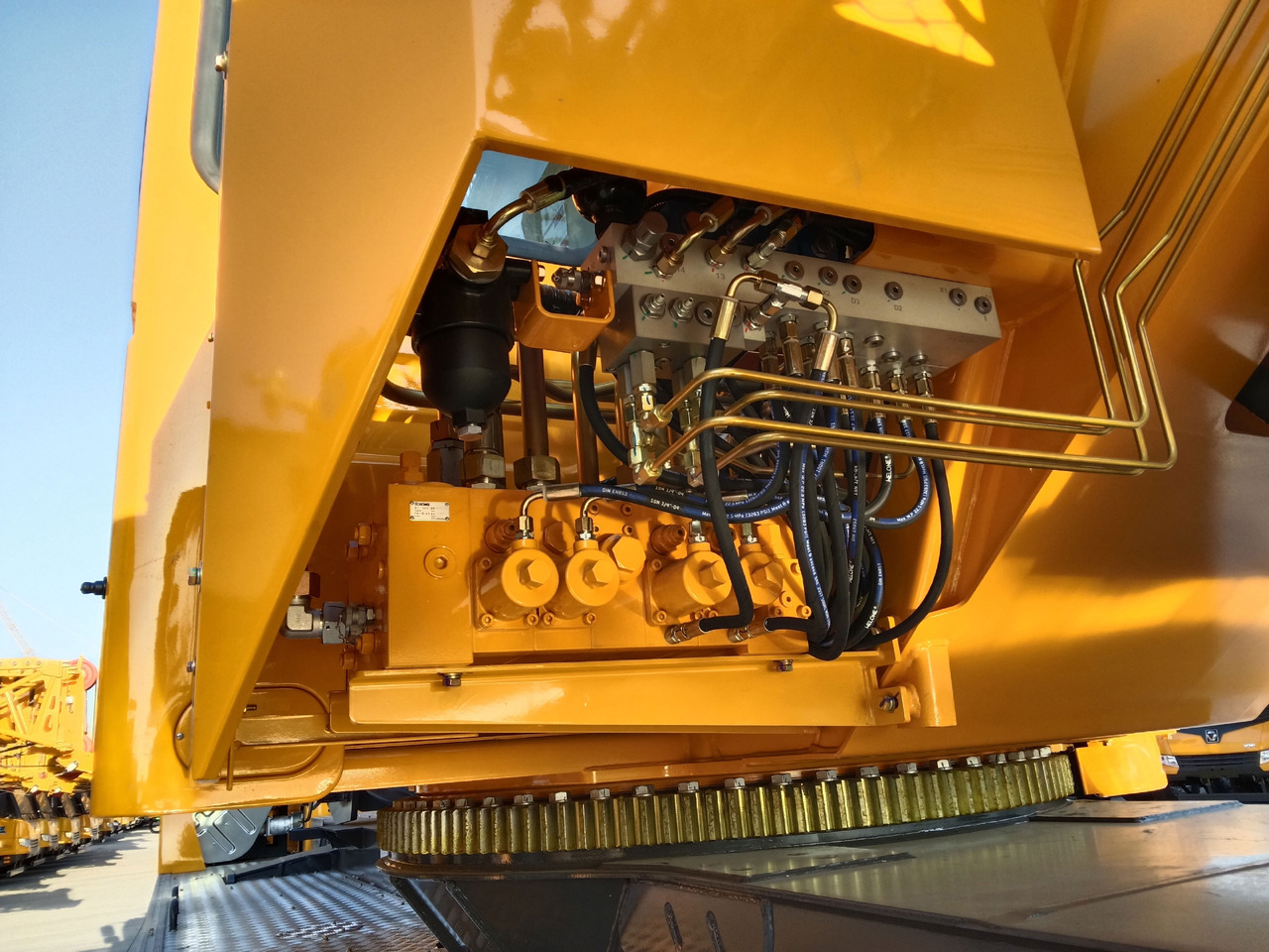 XCMG Official QY50K5D_2 Used Mobile Hydraulic Crane 50Ton Hydraulic Lifting Crane Hot Sale - Grue mobile: photos 4 XCMG Official QY50K5D_2 Used Mobile Hydraulic Crane 50Ton Hydraulic Lifting Crane Hot Sale - Grue mobile: photos 4
