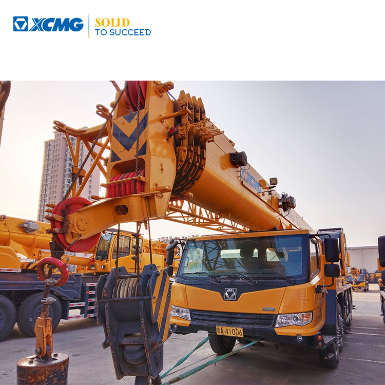 XCMG Official Second Hand 55Ton Telescopic Truck Crane QY55K5D Used Mobile Crane For Sale - Grue mobile: photos 1 XCMG Official Second Hand 55Ton Telescopic Truck Crane QY55K5D Used Mobile Crane For Sale - Grue mobile: photos 1