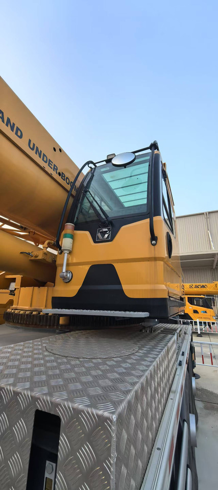 Grue mobile XCMG Official Second Hand Hydraulic Truck Crane QY75K 75ton Mobile Crane For Sale: photos 12