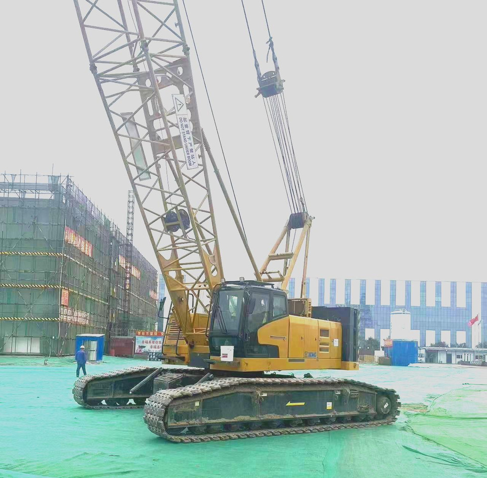 XCMG Official Used 100 Ton Crawler Crane XGC100-I Mobile Crane Machine Price List - Grue sur chenilles: photos 2 XCMG Official Used 100 Ton Crawler Crane XGC100-I Mobile Crane Machine Price List - Grue sur chenilles: photos 2