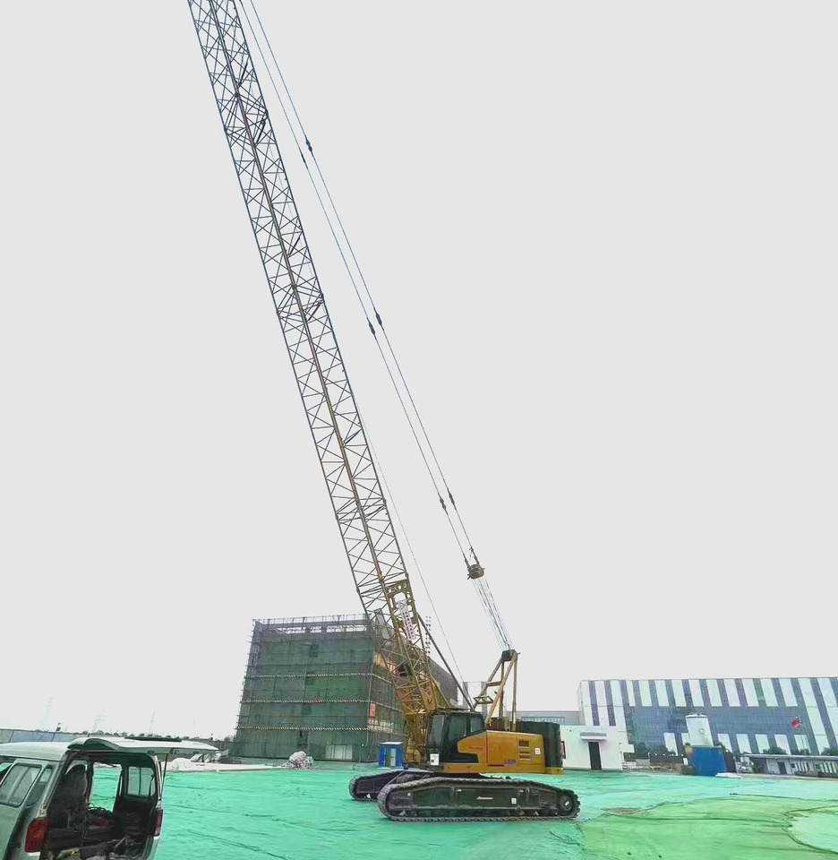XCMG Official Used 100 Ton Crawler Crane XGC100-I Mobile Crane Machine Price List - Grue sur chenilles: photos 3 XCMG Official Used 100 Ton Crawler Crane XGC100-I Mobile Crane Machine Price List - Grue sur chenilles: photos 3
