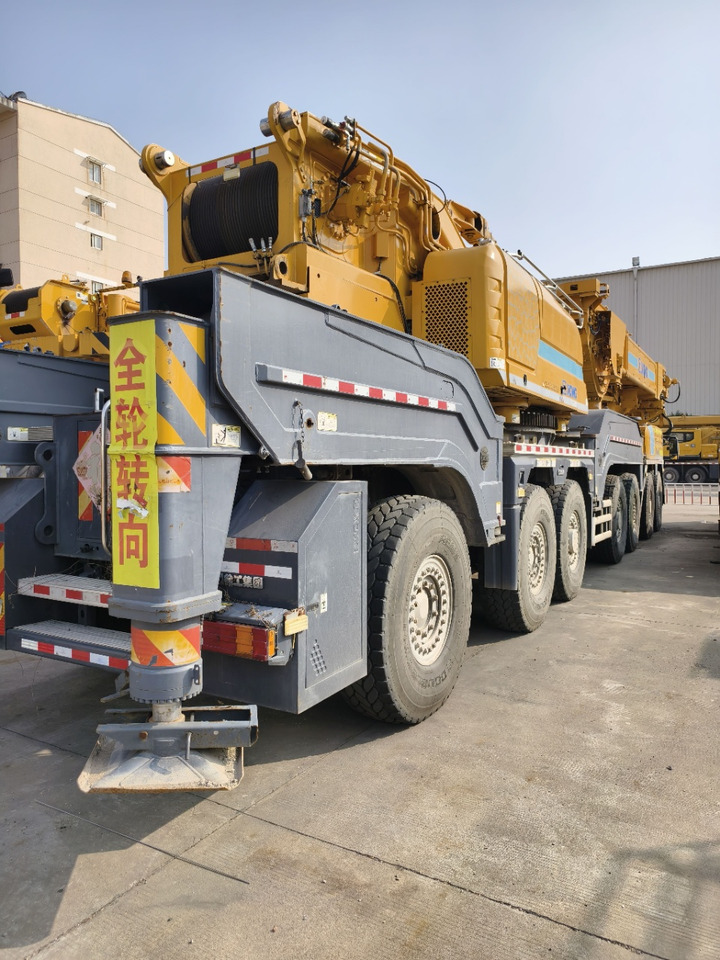 XCMG Official Used 500 Ton Truck Crane XCA500 Mobile Crane Machine Hot Sale - Grue tout-terrain: photos 3 XCMG Official Used 500 Ton Truck Crane XCA500 Mobile Crane Machine Hot Sale - Grue tout-terrain: photos 3