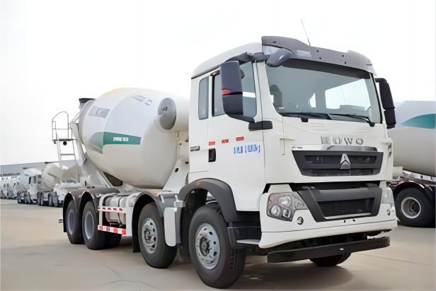 XCMG SCHWING UsedCement Mixing Machine 12m3 Diesel Sand Cement Truck G12V with Best Price - Camion malaxeur: photos 2 XCMG SCHWING UsedCement Mixing Machine 12m3 Diesel Sand Cement Truck G12V with Best Price - Camion malaxeur: photos 2