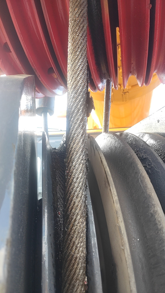 XCMG Truck crane Second Hand mobile hydraulic crane QAY160 Used - Grue mobile: photos 5 XCMG Truck crane Second Hand mobile hydraulic crane QAY160 Used - Grue mobile: photos 5