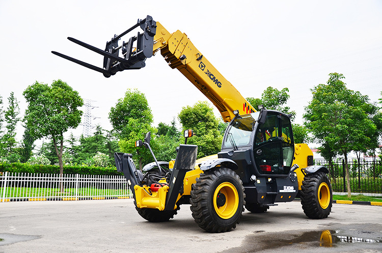 Chariot télescopique XCMG XTF1256K 5.4ton used diesel forklift loader telehandler for sale: photos 8