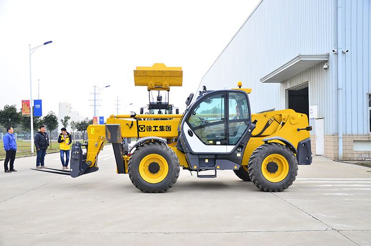 XCMG second hand telescopic boom forklift telehandler XC6-2506E price - Chariot télescopique: photos 2 XCMG second hand telescopic boom forklift telehandler XC6-2506E price - Chariot télescopique: photos 2