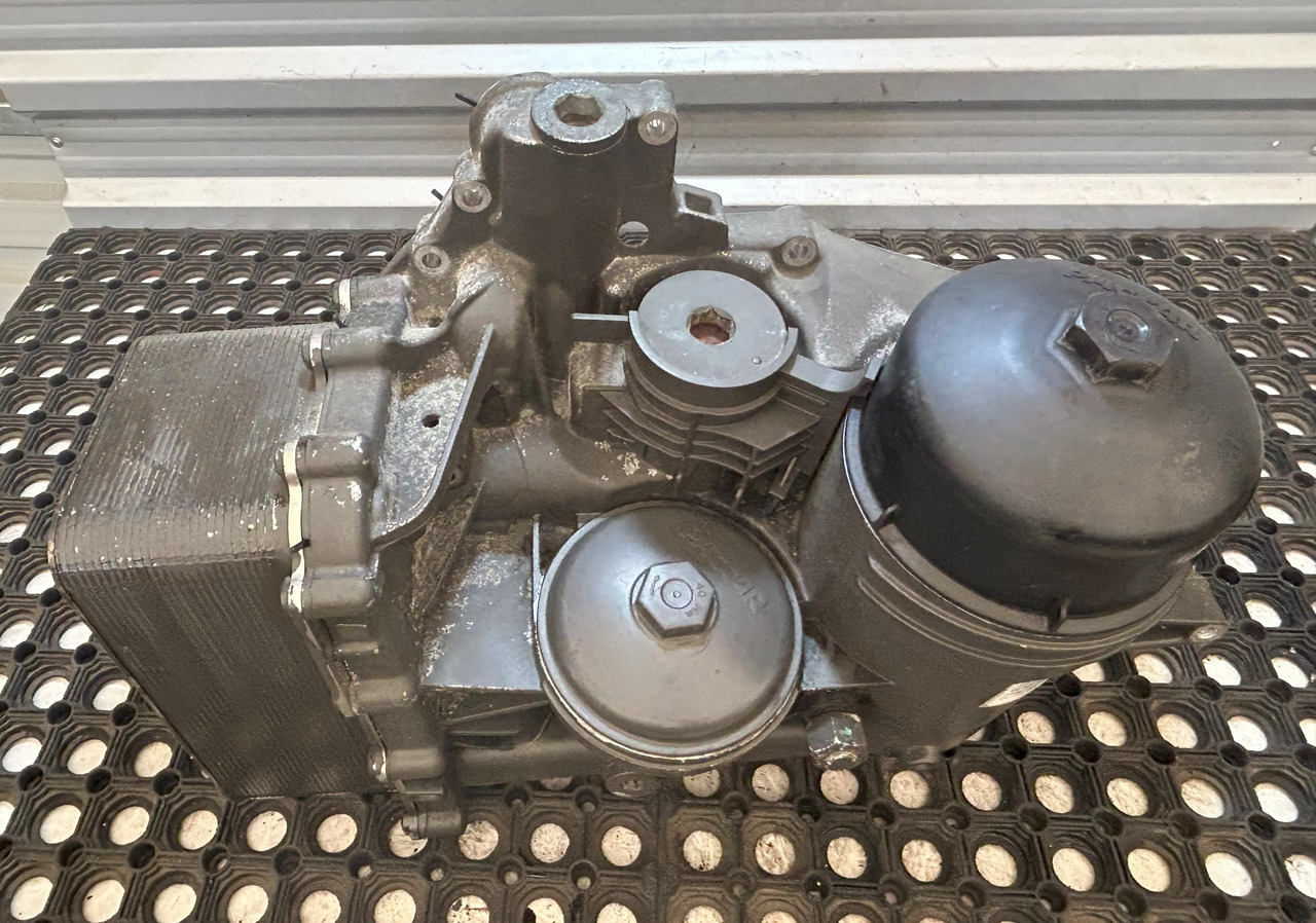 DAF OIL MODULE DAF XF - Filtre à huile: photos 5 DAF OIL MODULE DAF XF - Filtre à huile: photos 5