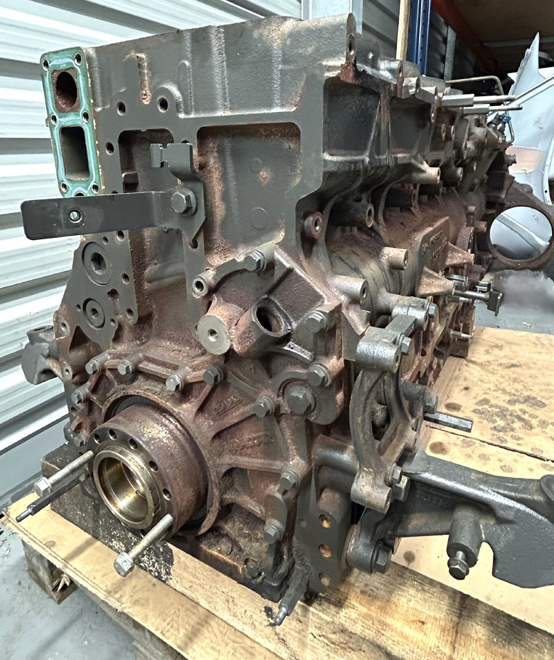 DAF XF 106 480 530 ENGINE BLOCK - Bloc-cylindres: photos 4 DAF XF 106 480 530 ENGINE BLOCK - Bloc-cylindres: photos 4