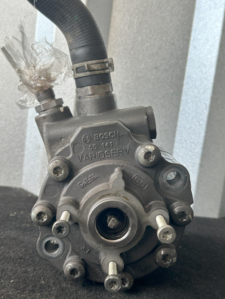 DAF XF 106 480 POWER STEERING PUMP - Pompe de support: photos 4 DAF XF 106 480 POWER STEERING PUMP - Pompe de support: photos 4
