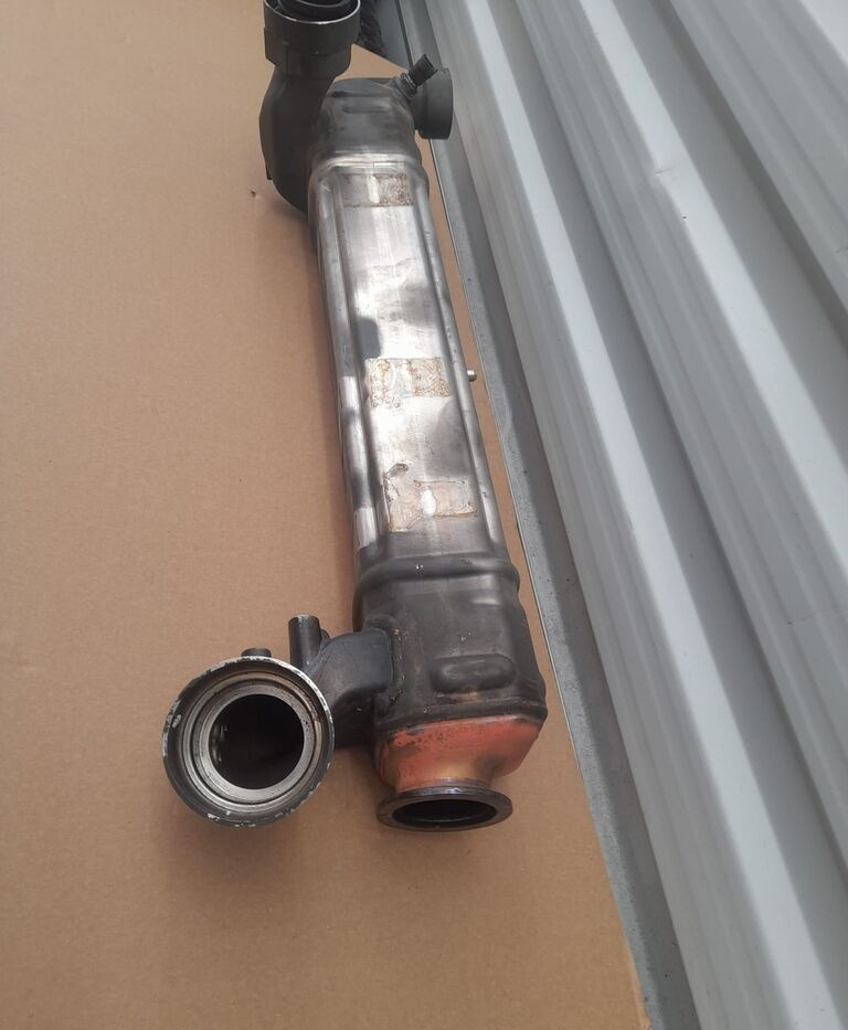 DAF XF 106 LIFT 2037337 truck - Moteur et pièces pour Camion: photos 4 DAF XF 106 LIFT 2037337 truck - Moteur et pièces pour Camion: photos 4