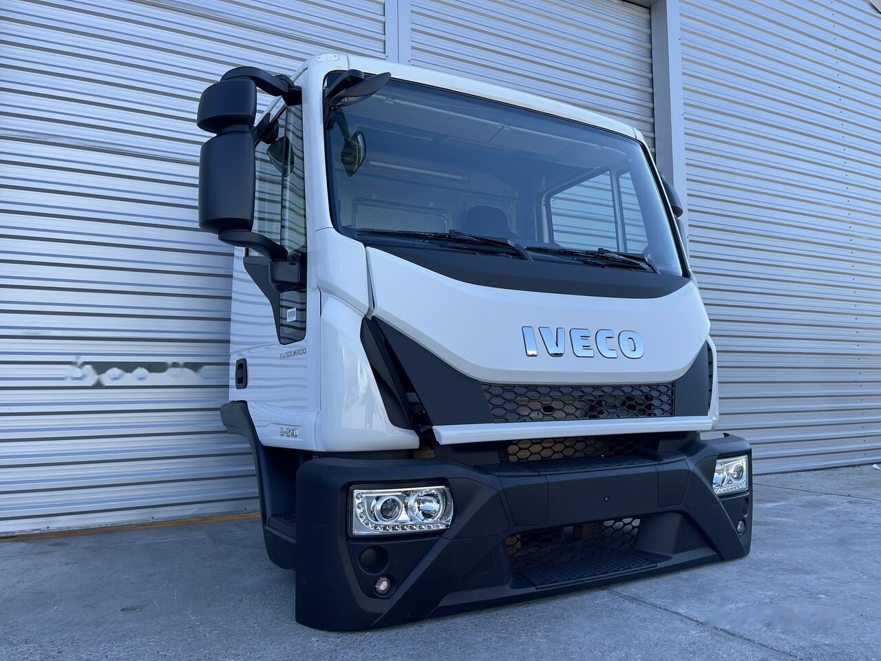IVECO Eurocargo 75,120,150 for IVECO Eurocargo DAY cabine Fahrerhaus Cab - Cabine pour Voiture: photos 4 IVECO Eurocargo 75,120,150 for IVECO Eurocargo DAY cabine Fahrerhaus Cab - Cabine pour Voiture: photos 4