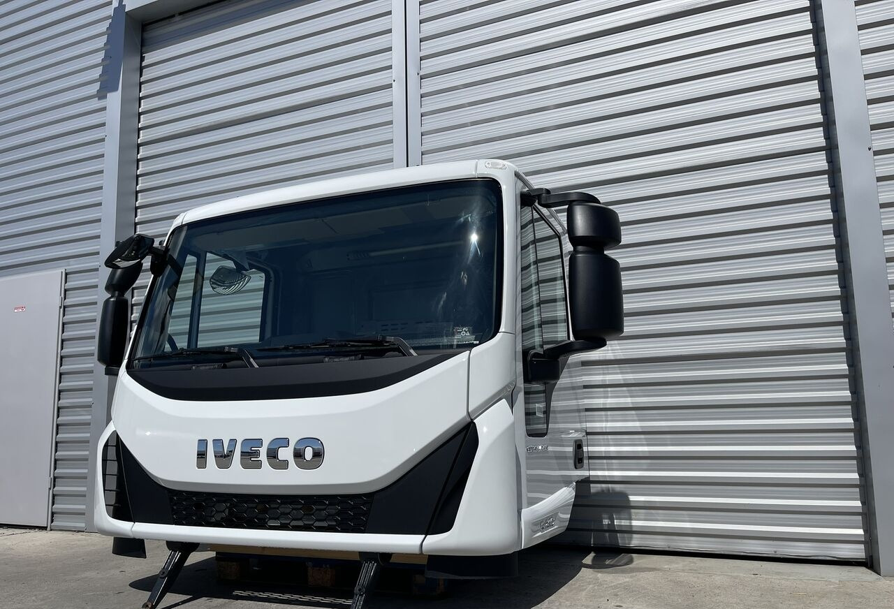 IVECO Eurocargo for IVECO Eurocargo DAY cabine - Cabine pour Voiture: photos 1 IVECO Eurocargo for IVECO Eurocargo DAY cabine - Cabine pour Voiture: photos 1