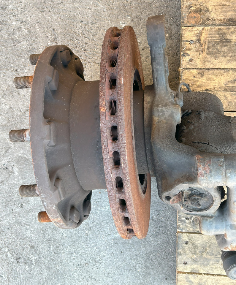 Essieu avant pour Camion MERCEDES ACTROS MP4   AXLE + HUBS FRONT: photos 13 Essieu avant pour Camion MERCEDES ACTROS MP4   AXLE + HUBS FRONT: photos 13