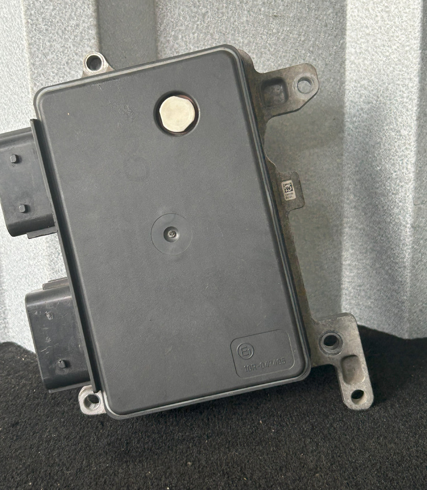MERCEDES-BENZ ACTROS MP4 TCM GEARBOX CONTROLLER - Bloc de gestion: photos 2 MERCEDES-BENZ ACTROS MP4 TCM GEARBOX CONTROLLER - Bloc de gestion: photos 2