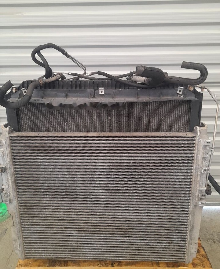 Mercedes-Benz ACTROS MP4 A9605000002 / A9605003601 Mercedes-Benz truck - Radiateur pour Camion: photos 1 Mercedes-Benz ACTROS MP4 A9605000002 / A9605003601 Mercedes-Benz truck - Radiateur pour Camion: photos 1