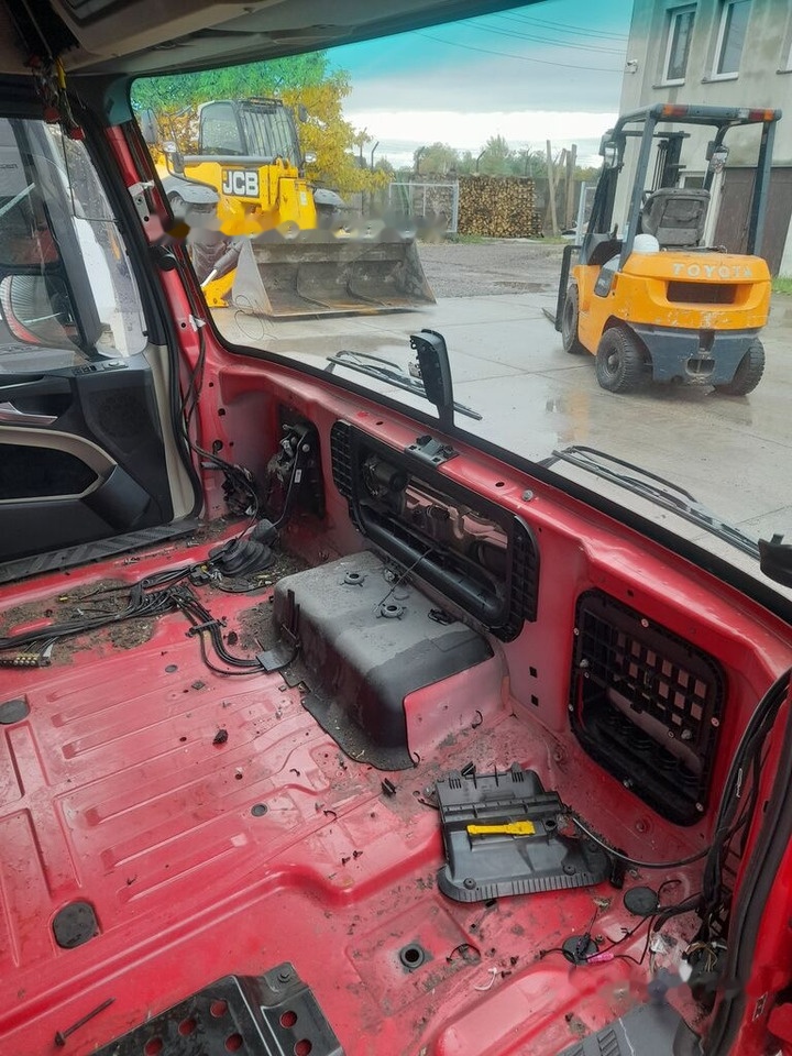 Cabine pour Camion Mercedes-Benz ACTROS MP4   truck: photos 5 Cabine pour Camion Mercedes-Benz ACTROS MP4   truck: photos 5